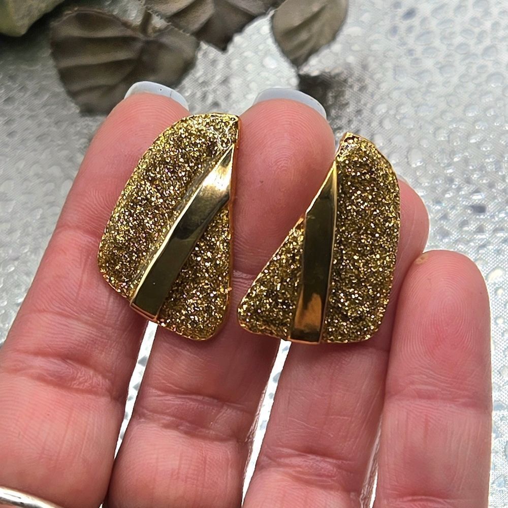 "5/$25" Vintage Gold Glitter Sparkle Art Deco Clip On Non Pierced Earrings